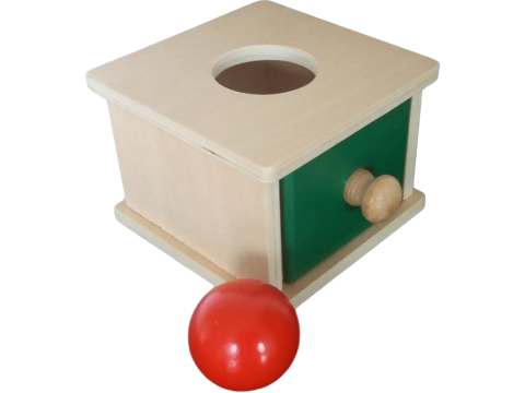 Box na vkládání míčku